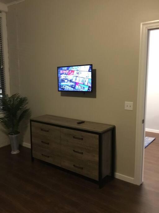 2br 2ba Loft Downtown Kc In Historic Building-201